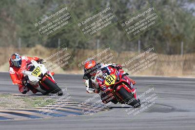 media/Oct-03-2025-CVMA Friday Practice (Fri) [[0c1e57b650]]/3-Racer 2/Session 2- Turn 3/